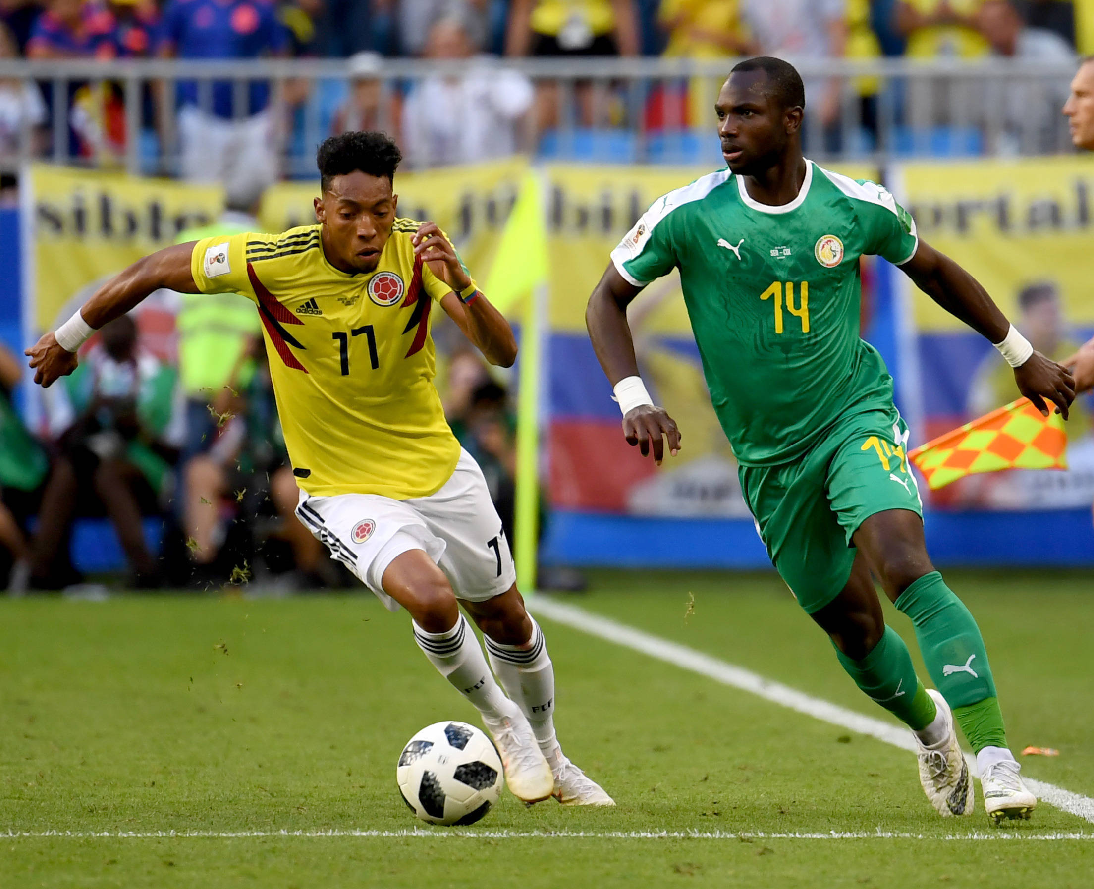 较为紧密的 较为紧密的